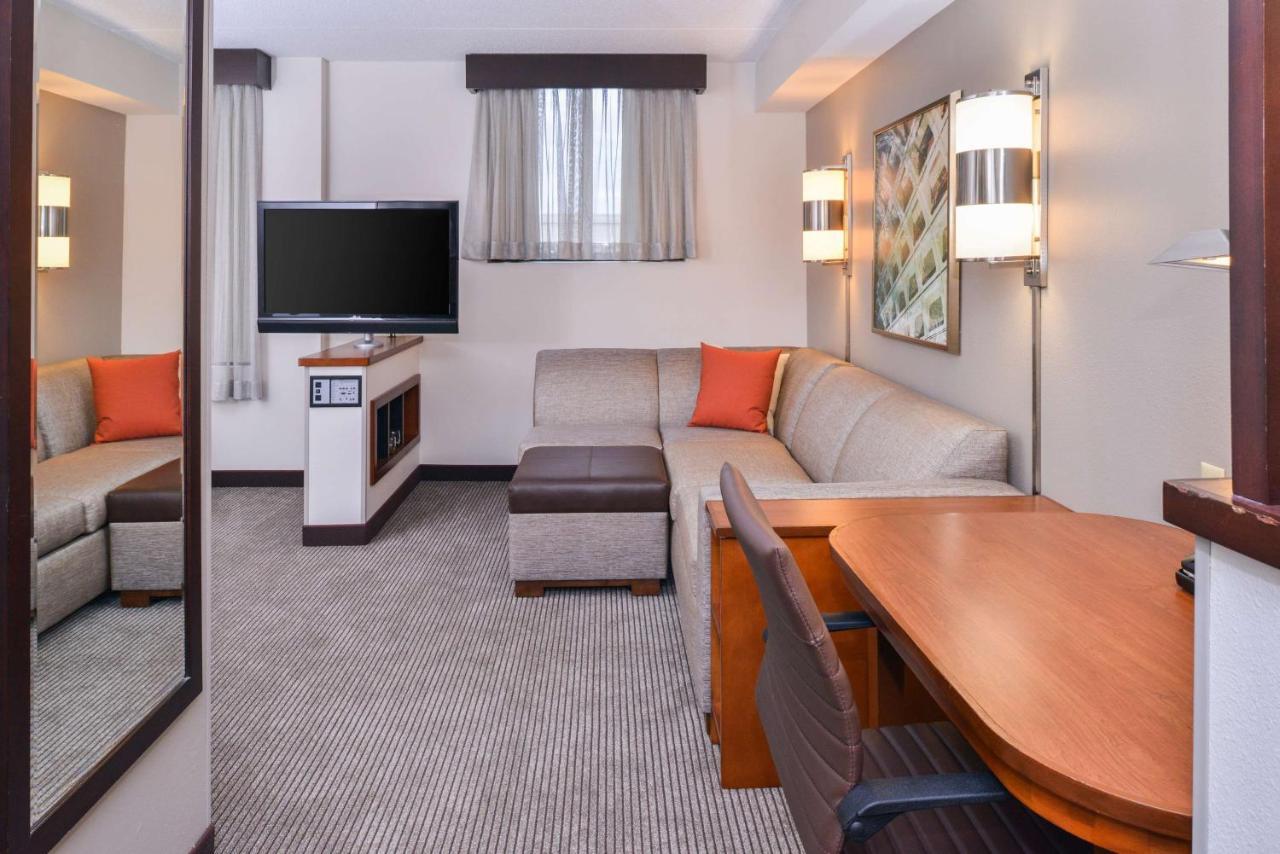 Hyatt Place Herndon Dulles Airport - East Kültér fotó